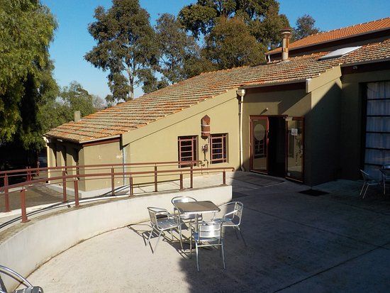 The Incinerator Gallery